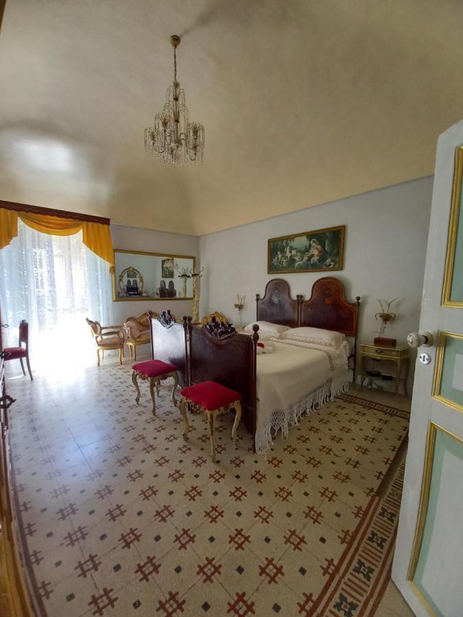 Suite 120 Noto Eksteriør bilde