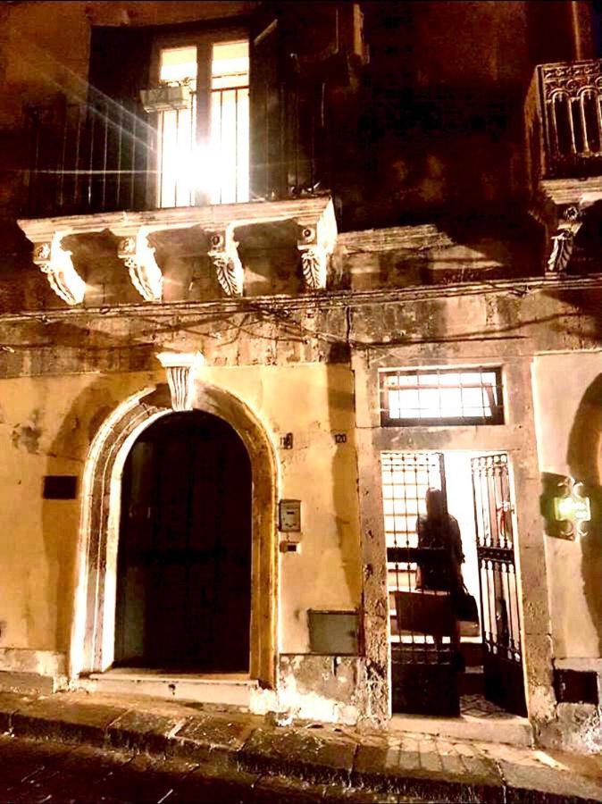 Suite 120 Noto Eksteriør bilde